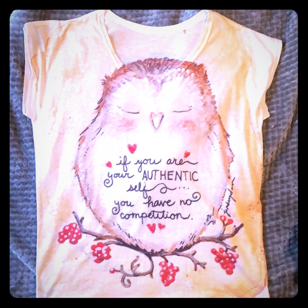 SALE! ❤️ Sweet owl authentic self shirt hearts